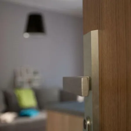 Poznanska 1 * פוזנן