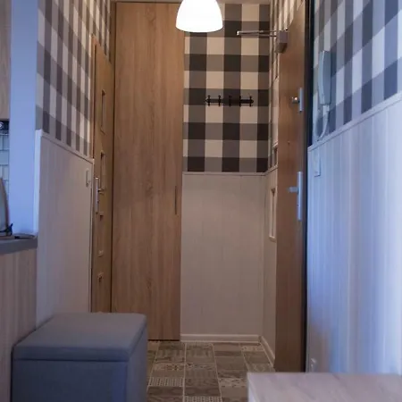 Apartment Poznanska 1 *